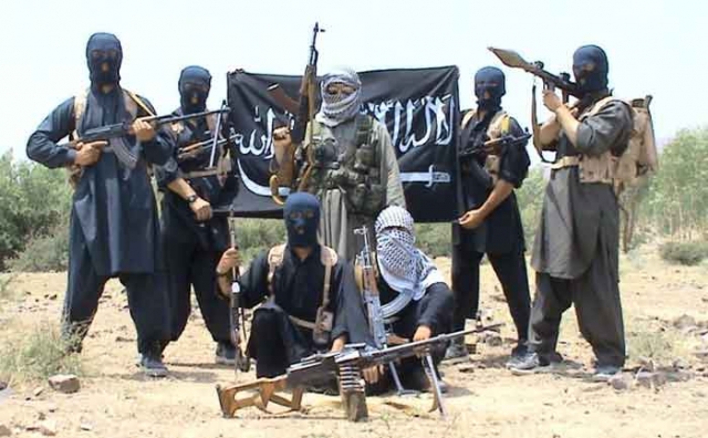 "داعش" تستقطب إلى صفوفها 1500 مقاتل إرهابي مغربي