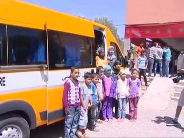 خصصتها المبادرة الوطنية: 6 ملايين درهم لاقتناء 19 حافلة مدرسية بإقليم النواصر