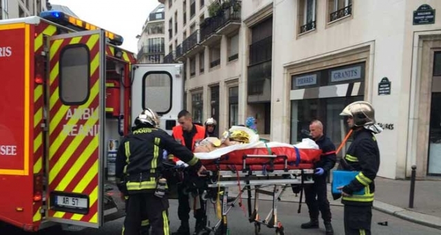 قتيلان على الأقل في إطلاق نار خلال عملية احتجاز رهائن شرق باريس