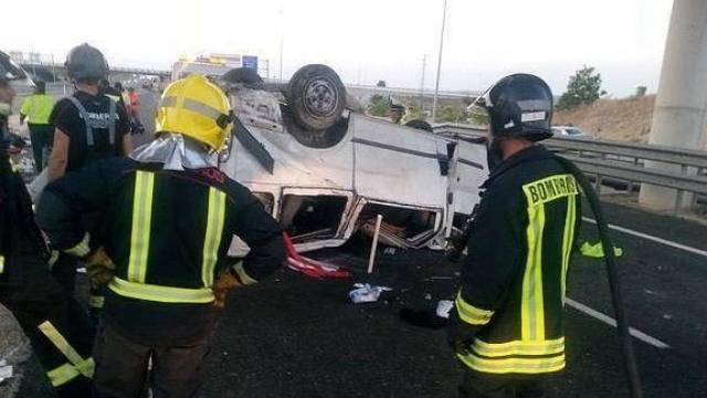 رضيعان توأم مغربيان يلقيان مصرعهما في حادثة سير غرب كاطالونيا