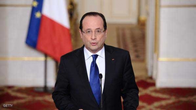 الرئيس الفرنسي هولاند يتهم "داعش" بارتكاب "عمل حربي"، ويعلن الحداد الوطني ثلاثة أيام