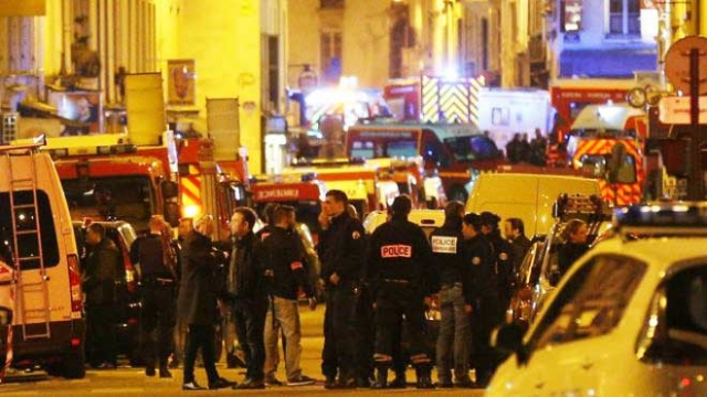 مصدر أمني: مقتل ثمانية مهاجمين في اعتداءات باريس