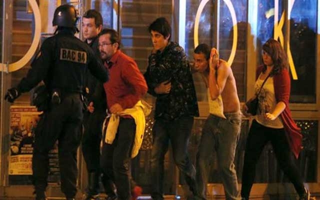 حوالى مئة قتيل في مسرح باتاكلان في باريس (مصادرأمنية)