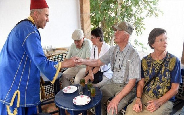 فرنسا لمواطنيها: المغرب آمن ولا خطر في زيارته، لكن إياكم والجزائر