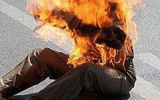 "شهادة السكنى" تشعل النار بشاب في الحي المحمدي بالدار البيضاء