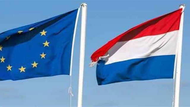 عريضة من 56 ألف توقيع مؤيد لخروج هولندا من الاتحاد الاوروبي