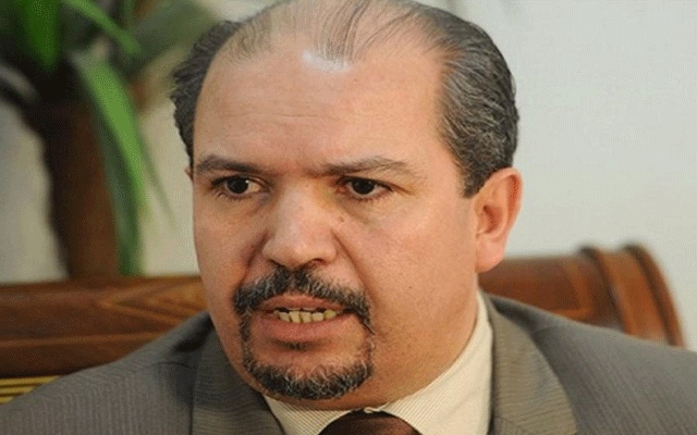وزير جزائري: 100 مواطن ينشطون مع ما يعرف بتنظيم "داعش"