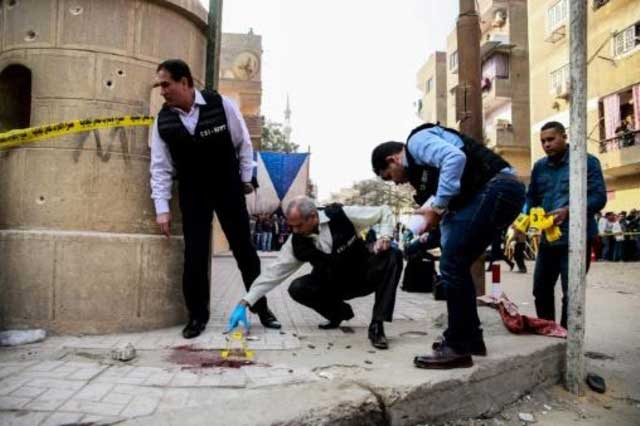 هجوم إرهابي على كنيسة ومتجر بجنوب القاهرة، وهذه حصيلة القتلى