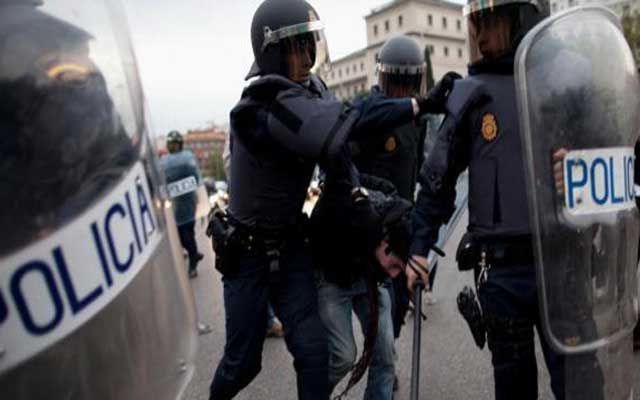 اعتقال مهاجر مغربي بإسبانيا انقلب من الدعاية لـ "داعش" إلى "البيدوفيليا"