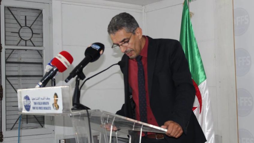 مسؤول حزبي: الوضع خطير بالجزائر.. وهذا ما يهددنا