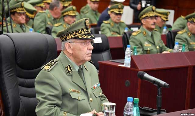 الصراع على السلطة يجر خمسة جنرالات جزائريين إلى القضاء العسكري
