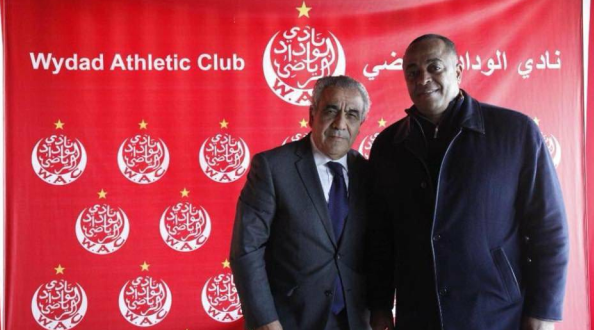 موقع تونسي يكشف ما يجري من اتفاق بين البنزرتي و رئيس نادي الوداد