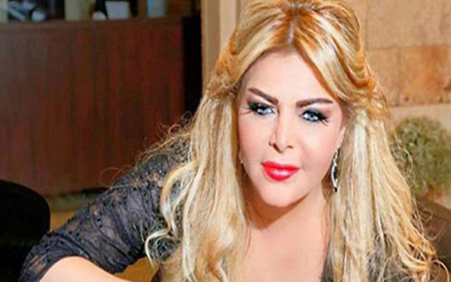 فلة الجزائرية تناشد المسؤولين رفع المنع عن دخولها مصر