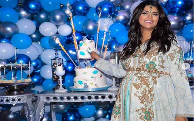 الفنانة سلمى رشيد تضع مولودها الأول في سرية تامة