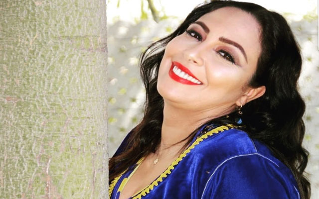 الفنانة حنان إبراهيمي.. نجمة تفتح الأبواب المغلقة