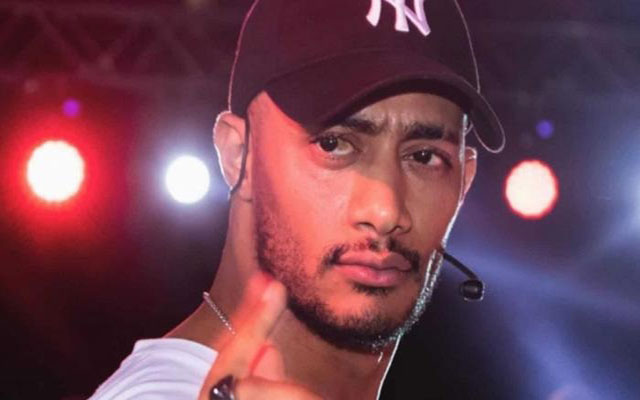 الحكم بحبس الممثل المصري محمد رمضان في قضية "فيديو الطائرة"