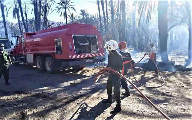 تزنيت.. إخماد حريق في واحة آيت منصور قرب مدينة تافراوت