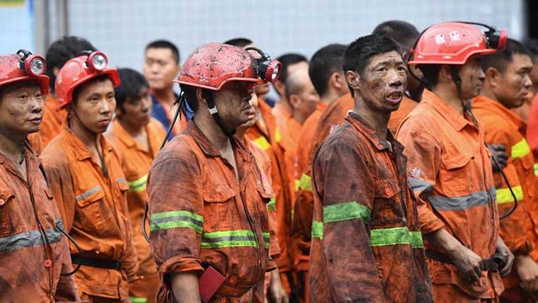 أول أكسيد الكربون يُنهي حياة 16 عاملا في منجم فحم بالصين