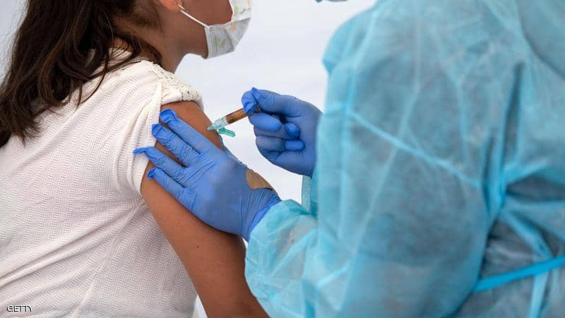 جائحة كورونا.. اللقاح المستقبلي بين أصوات متضاربة في نجاعته في العلاج