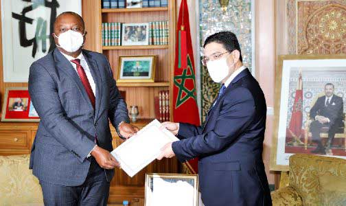 بوريطة يستقبل نظيره البوروندي حاملا رسالة من رئيس جمهورية بوروندي إلى الملك