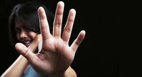 جمعية الحمامة البيضاء تطلق الحملة الجهوية الرقمية لمناهضة العنف ضد النساء
