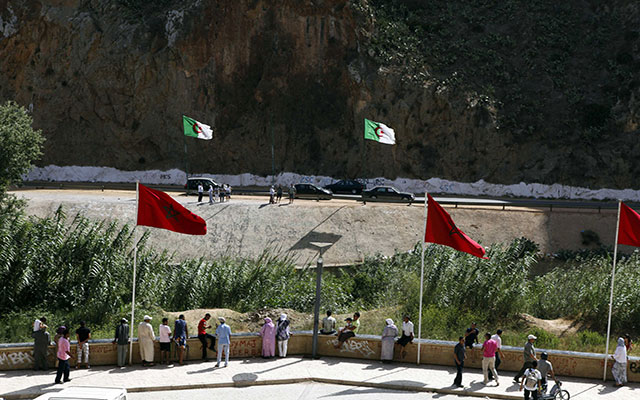 معهد: الجزائر عليها النظر بجدية إلى دعوة الملك محمد السادس لإعادة فتح الحدود