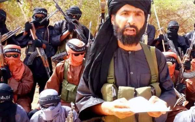 قياديو "بوليساريو" مرتبطون بتنظيم "داعش" في الصحراء الكبرى" ويحرضون على تنفيذ عمليات إرهابية