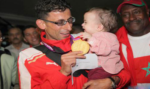 الماراطون: العداء المغربي الشنتوف يتوج بالميدالية الذهبية بالألعاب البارالمبية بطوكيو