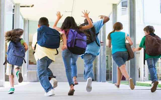 وزارة التربية الوطنية: الانطلاق الفعلي للدراسة يوم فاتح أكتوبر وفق نمط “التعليم الحضوري”