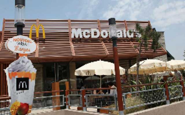 مرتزق روسي بحث عن مطعم "ماكدونالدز" في وهران عبر GPS وجد نفسه على الحدود مع وجدة!!
