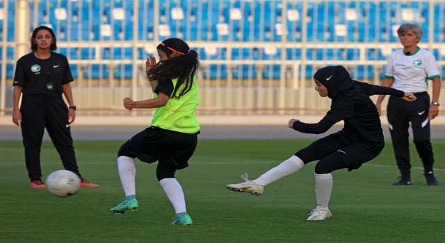 إطلاق النسخة الأولى من الدوري النسائي السعودي لكرة القدم