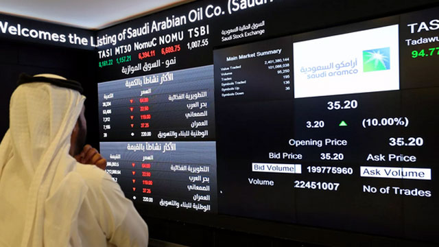 انهيارات في الأسواق الخليجية وسط مخاوف من متحور كورونا الجديد "أوميكرون"