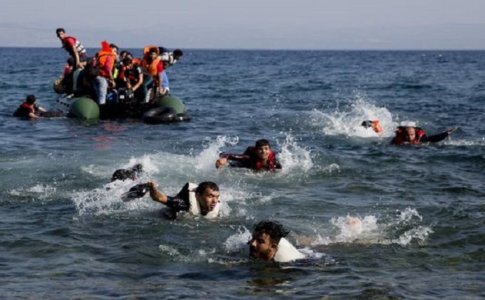 إنقاذ 53 مهاجرا غير شرعي قبالة شواطئ طانطان وفتح تحقيق في النازلة