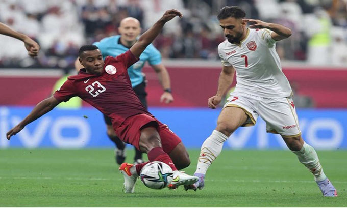كأس العرب: قطر يهزم البحرين ويتصدر المجموعة الأولى