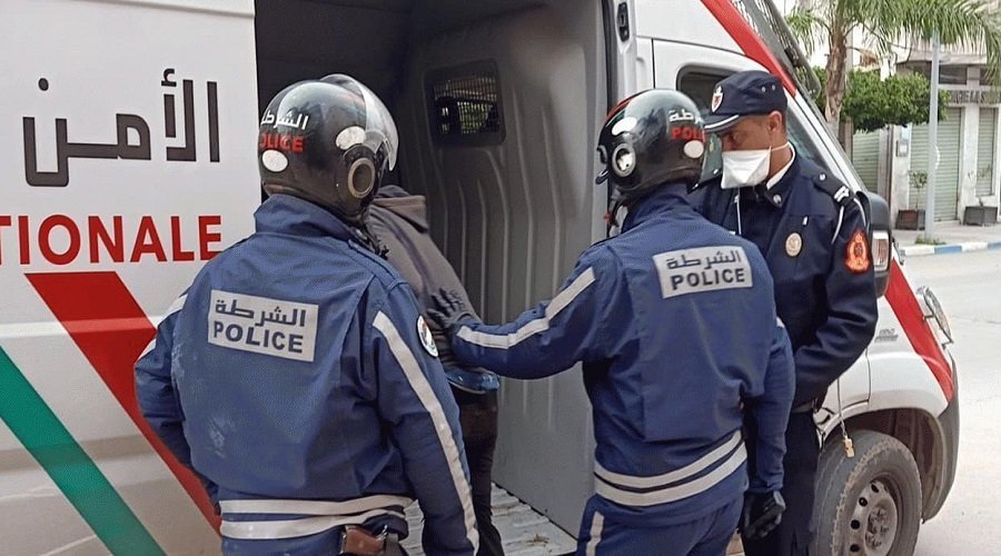 أمن سيدي البرنوصي يعتقل خمسة متهمين بالسرقة والضرب والجرح وحيازة السلاح الأبيض