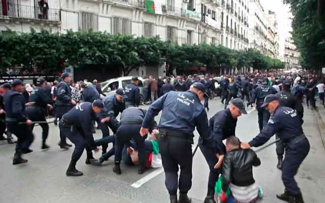 تقرير: الجزائر توظف ورقة " الإرهاب" ضد النشطاء السلميين والصحفيين