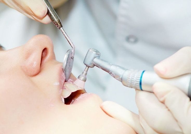 لماذا يحتج أطباء الأسنان على مرسوم نظام التأمين الإجباري وقانون المعاشات؟