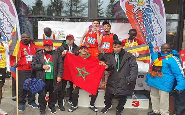 غموض يلف "حريك" 5 تلاميذ  مغاربة شاركوا في بطولة العالم للعدو الريفي المدرسي بسلوفاكيا
