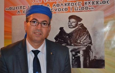 أعاد انتخاب الراخا: "المـؤتمر العاشـر لـأمازيـغ العالم" يكشف مواقفه من الأمازيغية ويدين عسكرة الجزائر