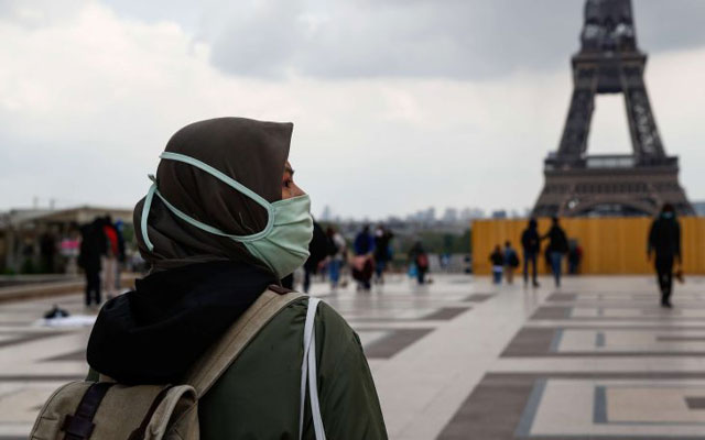 الإندبندنت: “الإسلاموفوبيا هي القوة الدافعة في الانتخابات الفرنسية ولا خيار للمسلمين”