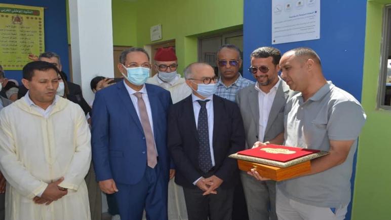 سطات: بنموسى يشرف على افتتاح مدرسة قديمة بعد إعادة تهيئتها بمبادرة تطوعية