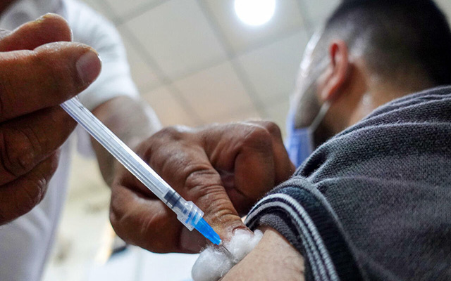 تسجيل 5 وفيات و842 إصابة جديدة بفيروس كورونا بالمغرب