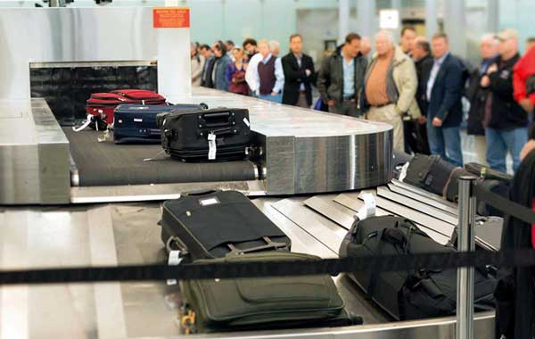 المكتب الوطني للمطارات يكشف أسباب اضطرابات وصول أمتعة المسافرين