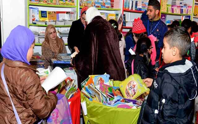 الدخول المدرسي.. فراغ المكتبات من الكتب الدراسية ومطالب برلمانية بتدخل الوزارة الوصية 