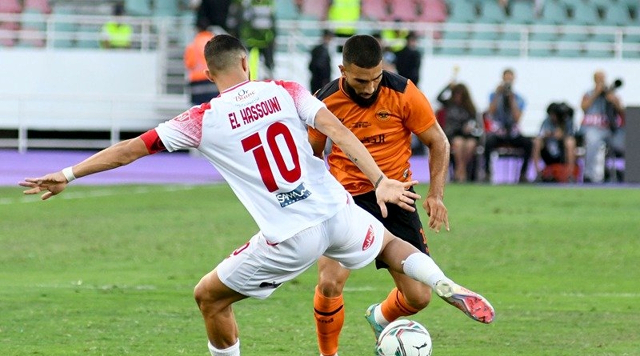 عجلة الدوري الاحترافي لكرة القدم تعود إلى الدوران والعصبة تعدل برنامج الدورة الرابعة