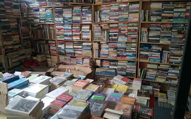 هل تخفّف محلاّت الكتب المدرسية المستعملة عن الأسر كلفة عدّة المحفظة المدرسية؟.. المعنيون يجيبون