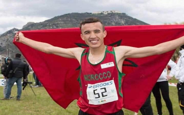 العداء أمغار يحكم الرقم القياسي المغربي في سباق براغ الدولي