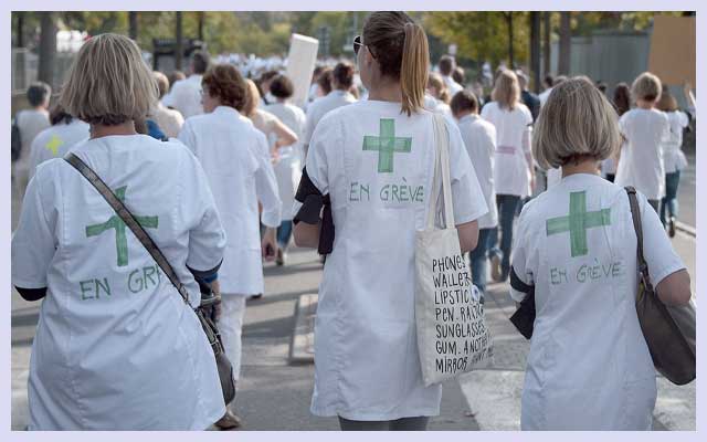 أطباء فرنسا يطالبون بزيادة أجورهم عبر مظاهرات حاشدة(مع فيديو)