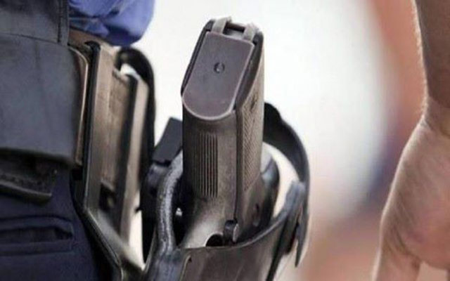 شرطي يستعمل سلاحه الوظيفي لتوقيف شخص خطير بخريبكة