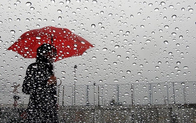 نشرة إنذارية : رعد وأمطار غزيرة بالمغرب في طقس الأحد